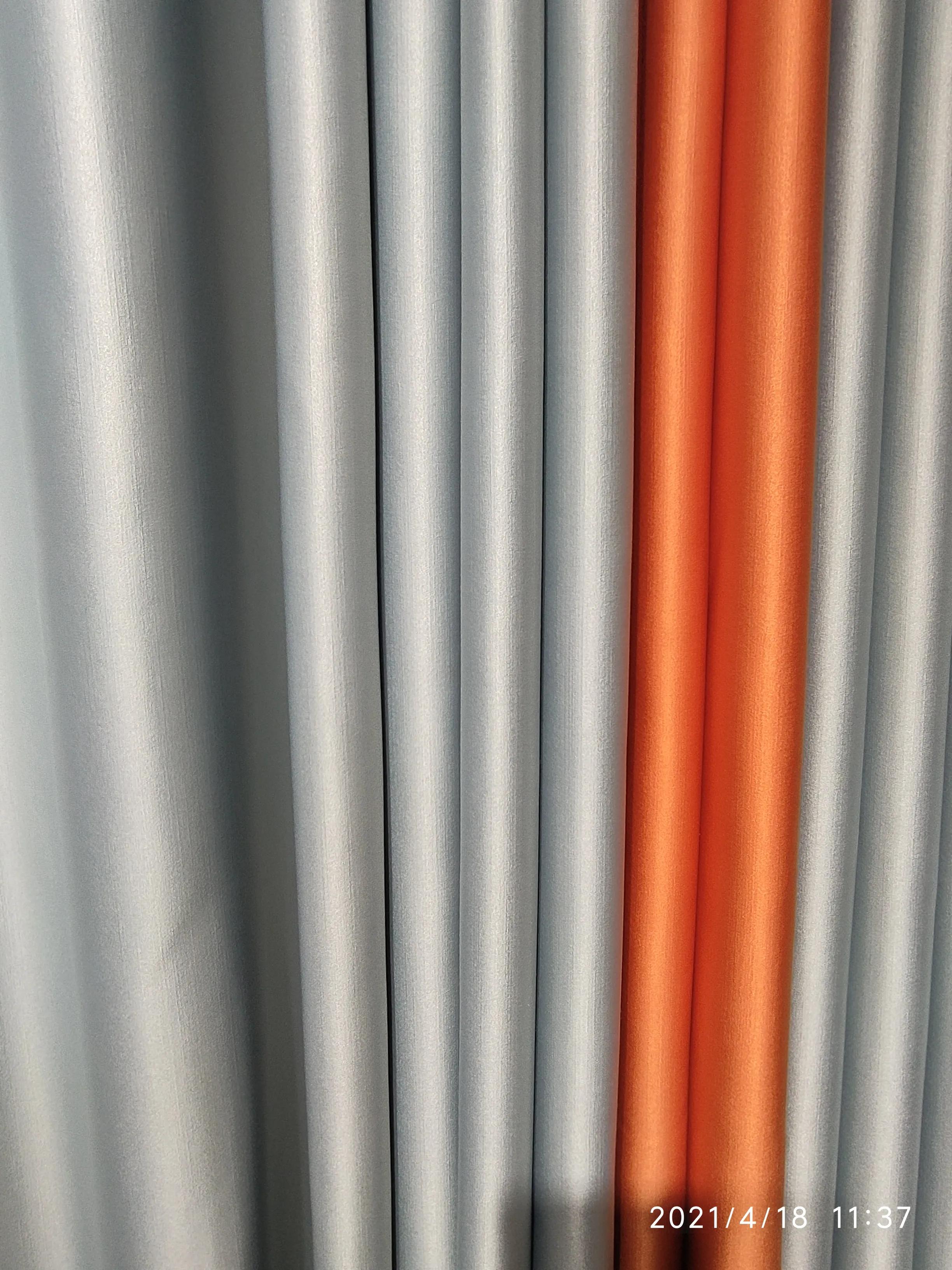 法式窗帘用罗马杆还是轨道好看,现在流行罗马杆还是轨道窗帘