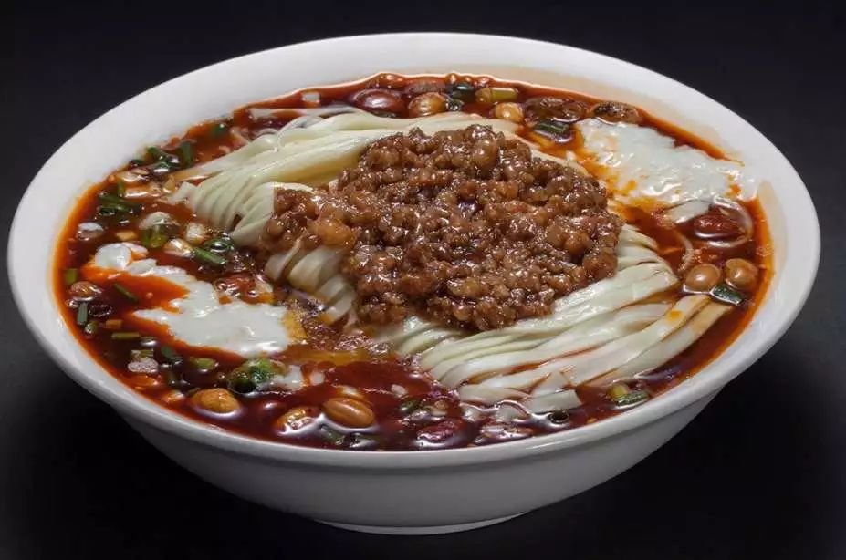 春熙路十大必吃美食街在哪,成都春熙路后面吃货一条街