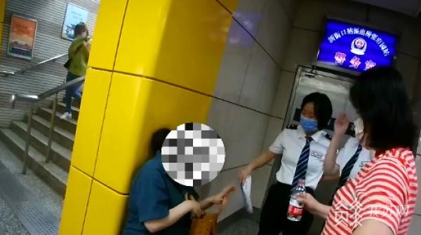 天热中暑最快解决办法,中暑后的急救措施幼儿园