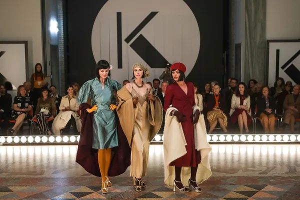 这部豆瓣9.0的《意大利制造》带我们重温时尚起源的精彩！