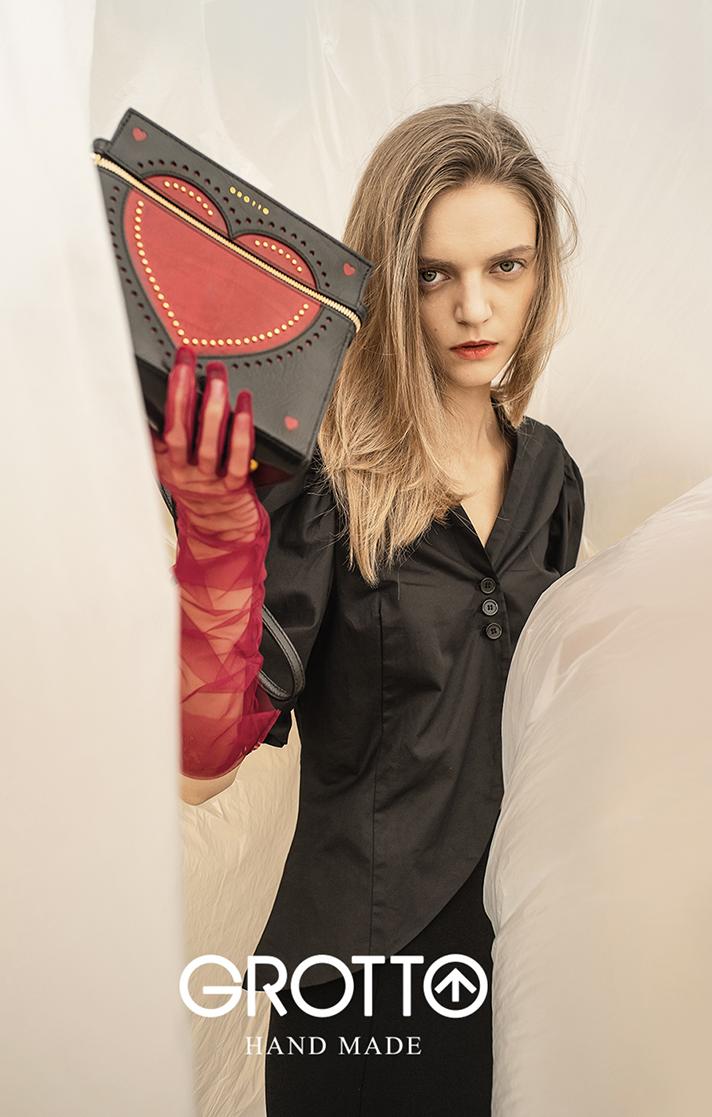 陈乔恩同款铆钉包,陈乔恩同款的包