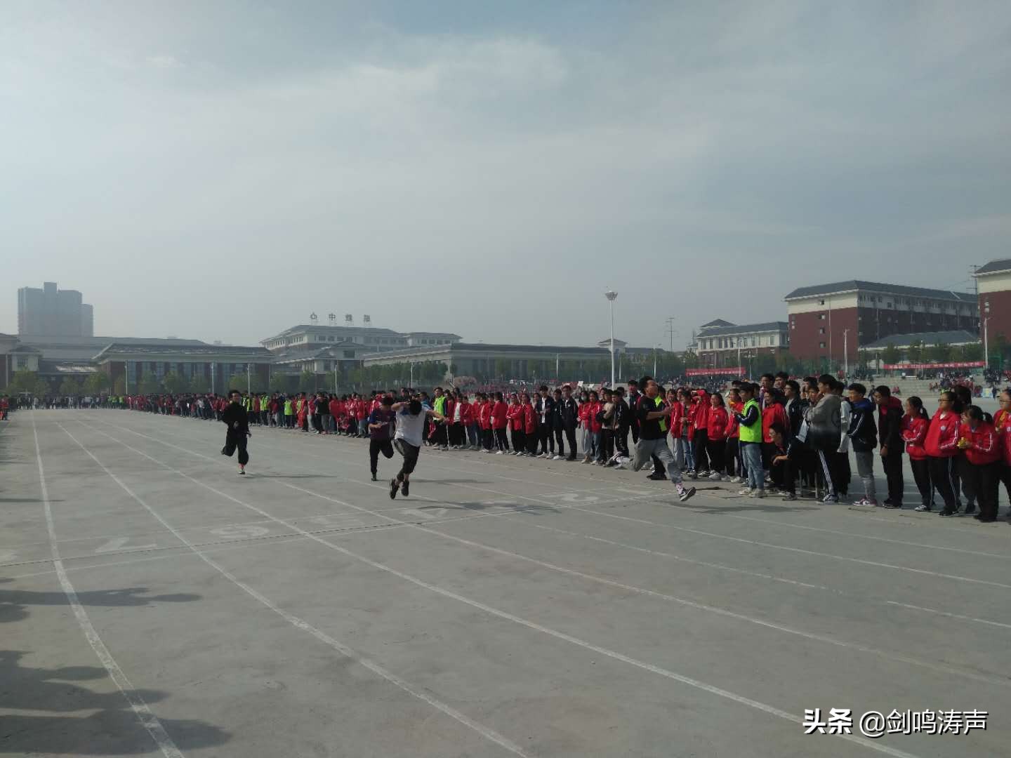 风驰电掣帅气逼人,风驰电掣神威