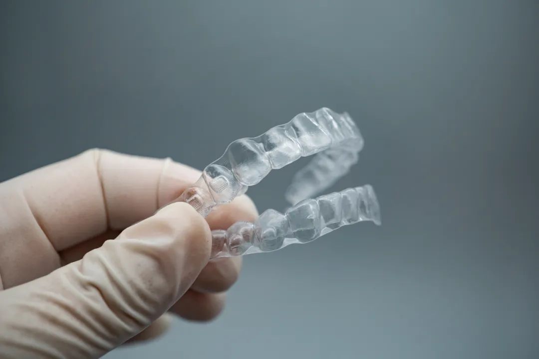 整牙变美的一定要注意的6点,整牙真的会越变越丑吗