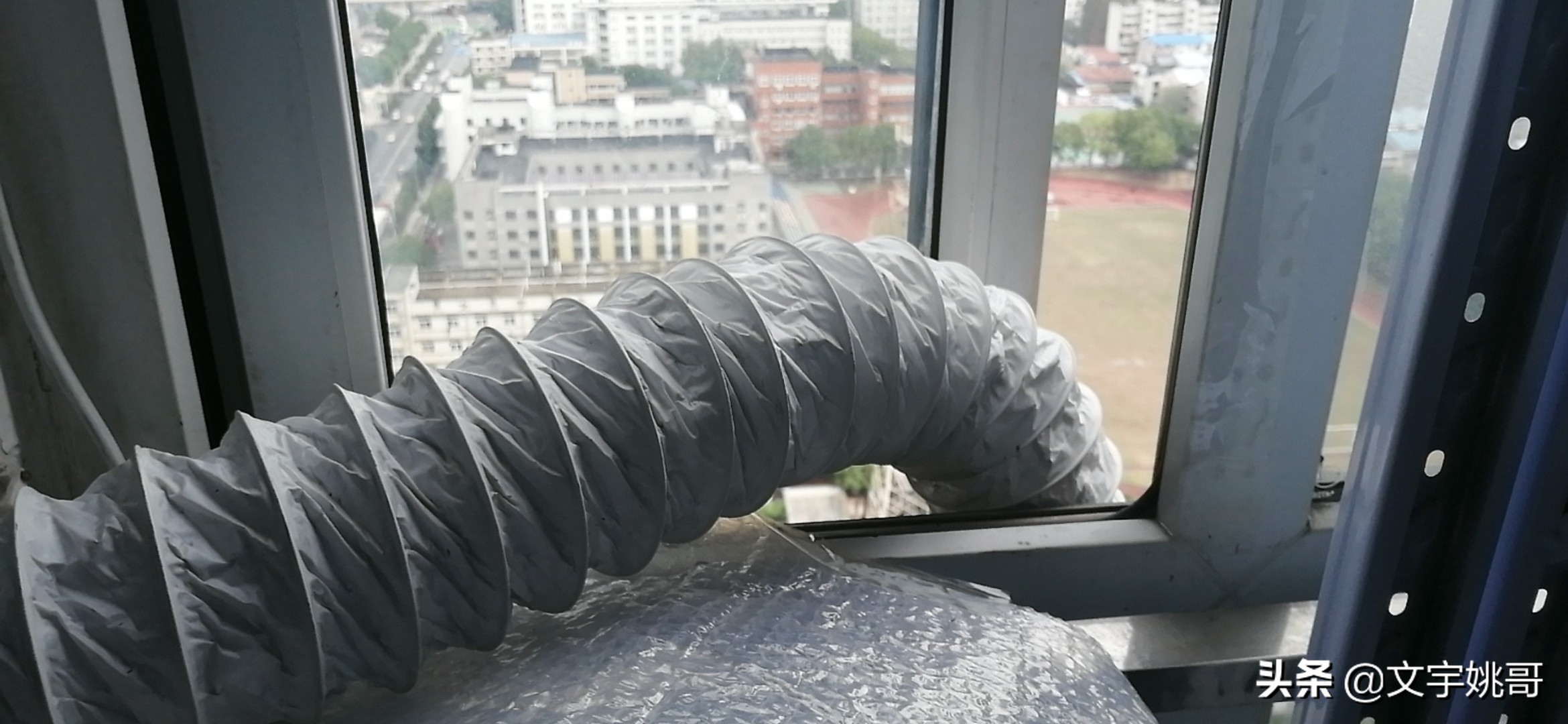 还在玩T12吗?快来看看用WY710高频烙铁主板组装台高性能高频烙铁