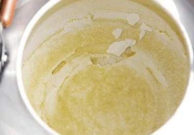 自来水烧开后为什么会有水垢,自来水里的水垢怎么形成的