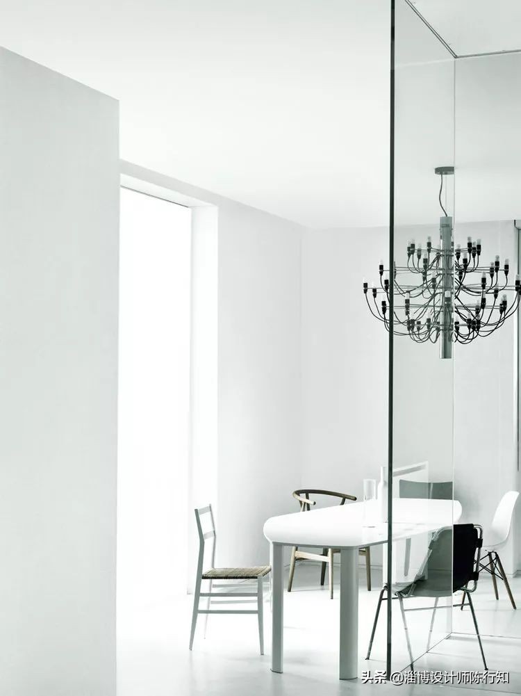 现代简约轻奢浅灰,轻奢和现代简约黑白灰的特点