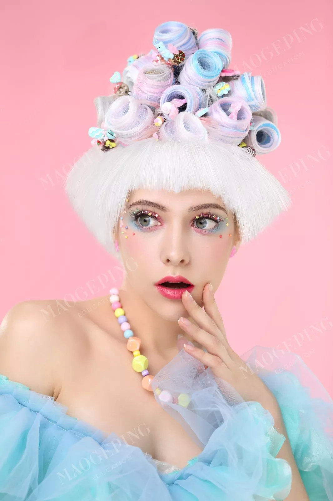 新娘化妆这个行业怎么样,新娘妆化妆师前途