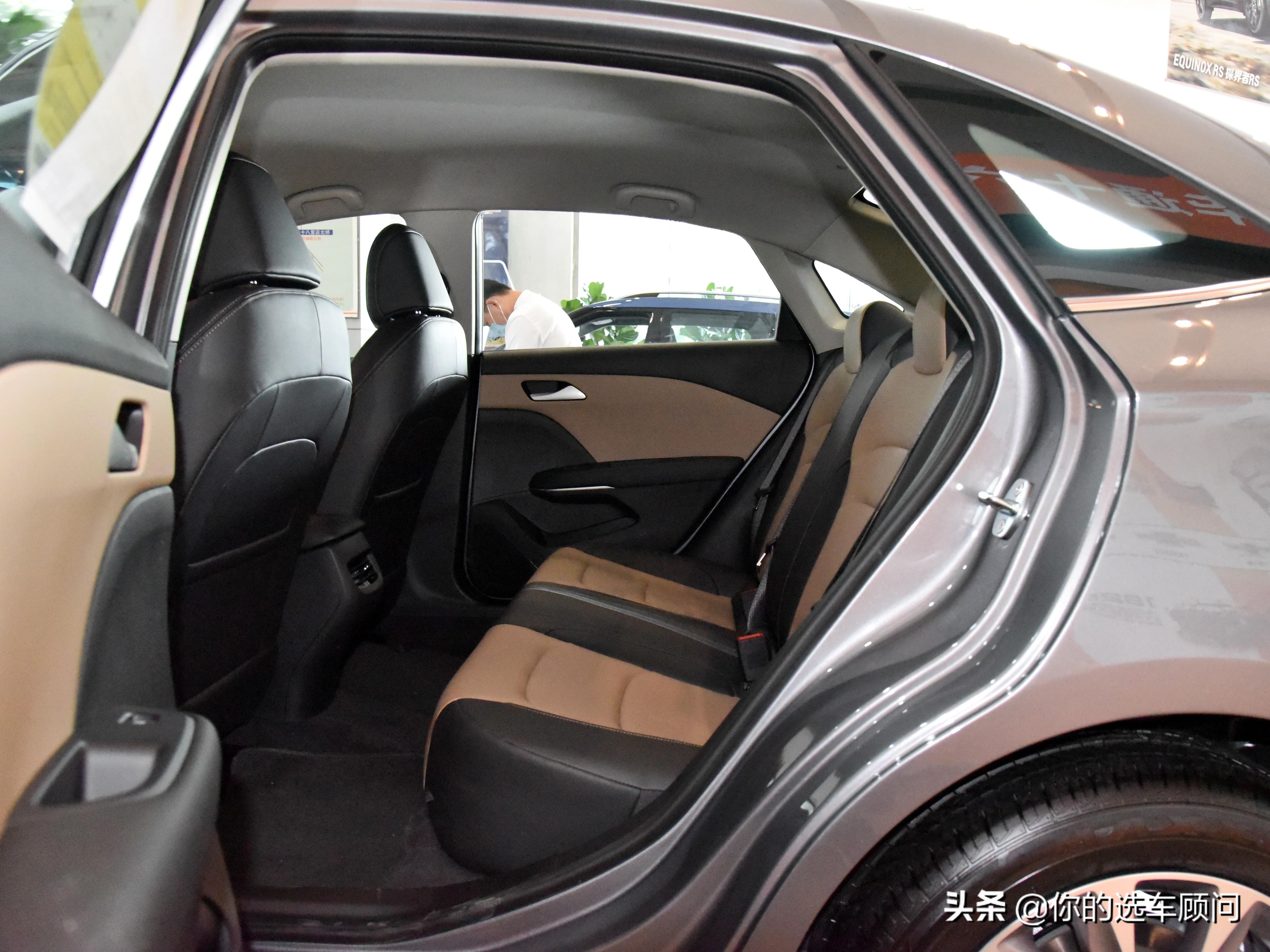 新款雪佛兰科鲁泽实车大概价格,介绍一下七万多的雪佛兰科鲁泽