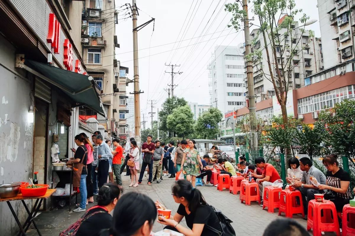 武汉美食必吃推荐牛肉面,武汉最好吃的牛肉面是哪一家