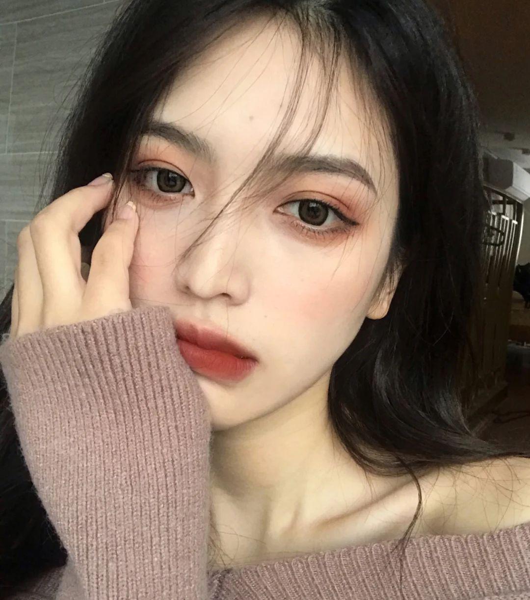 推荐一款根根分明的睫毛膏,不晕染根根分明的睫毛膏测评