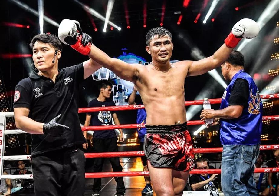 江通猜vs古拉宾,马拉特重拳ko江通猜