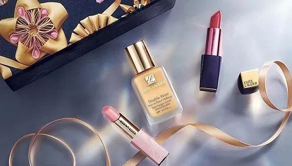 东耳IN事：Lush、娇韵诗相继推出按期订购“美妆盒子”