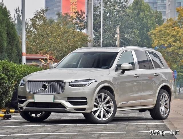 沃尔沃xc902022款座椅放平,老款沃尔沃xc90后排座椅怎么放倒