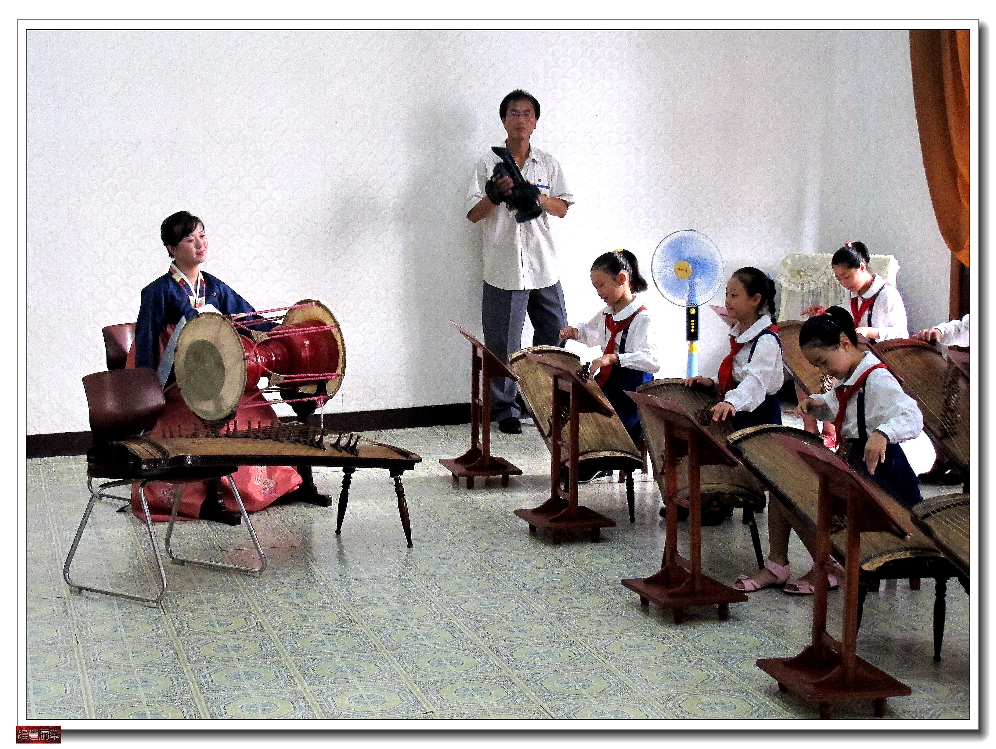 走进神秘国度纪录片,十年前朝鲜万景台少年宫视频