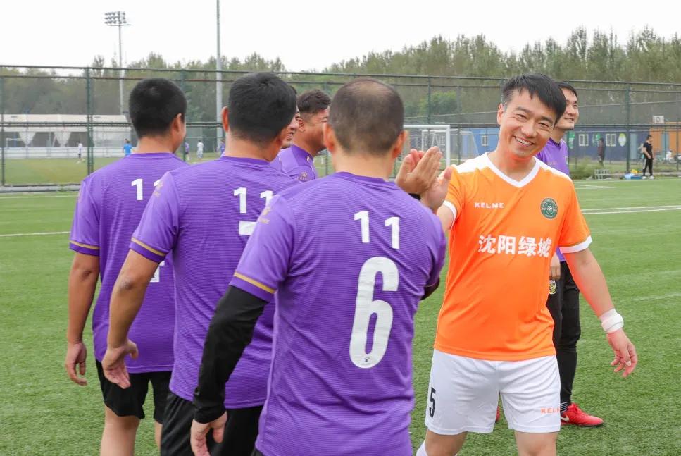 踢球的第十个年头,从此踏上了追求足球梦想的旅程