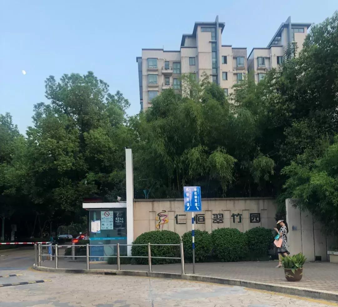 鍗椾含杩戜簲骞存埧浠锋定骞呮渶澶х殑灏忓尯,鍗椾含3鏈堟渶鏂板皬鍖烘垚浜や环