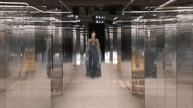 fendi2019春夏男士系列发布,fendi2019春夏系列时尚而时髦