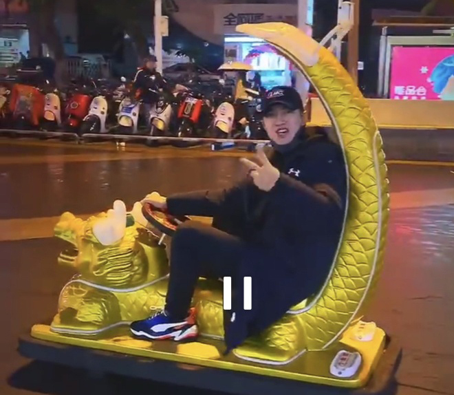 金瀚后台穿军装唱歌,金瀚rap披荆斩棘