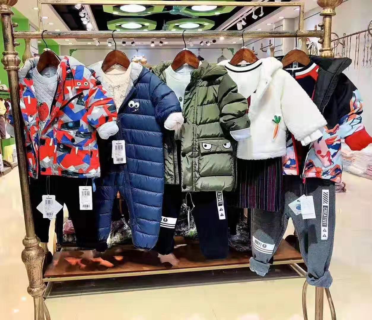 巴拉巴拉杭州旗舰店直播,门店限时折扣巴拉巴拉品牌童装