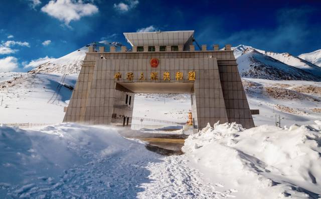 巴铁首条中国公路,震撼全球的中国公路