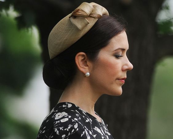 凯特王妃同款头饰,丹麦王储妃玛丽高跟鞋