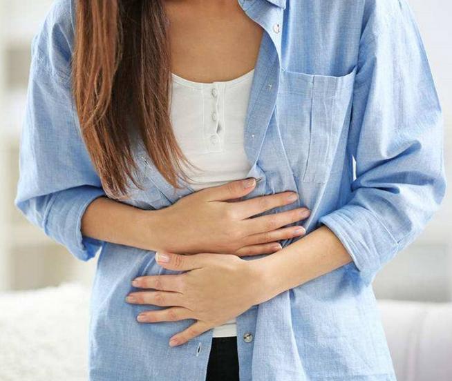 身边很多同事都得了冠心病，到底什么是冠心病？有什么治疗方法？