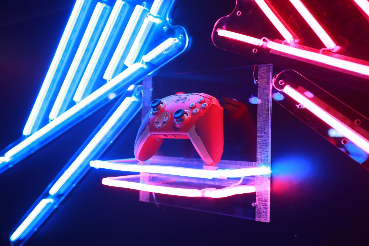 北通宙斯精英手柄缺点,北通宙斯白金版游戏手柄开箱