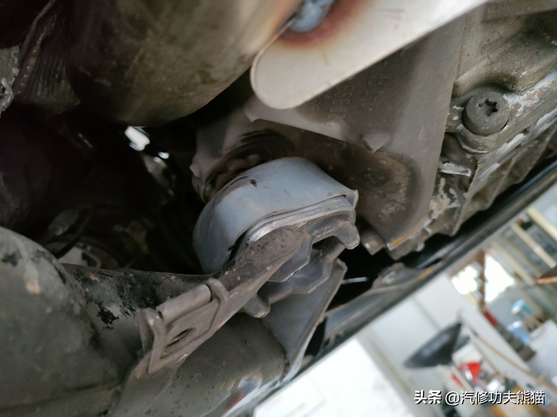 2003年老奥迪a6,2012年奥迪a6经典