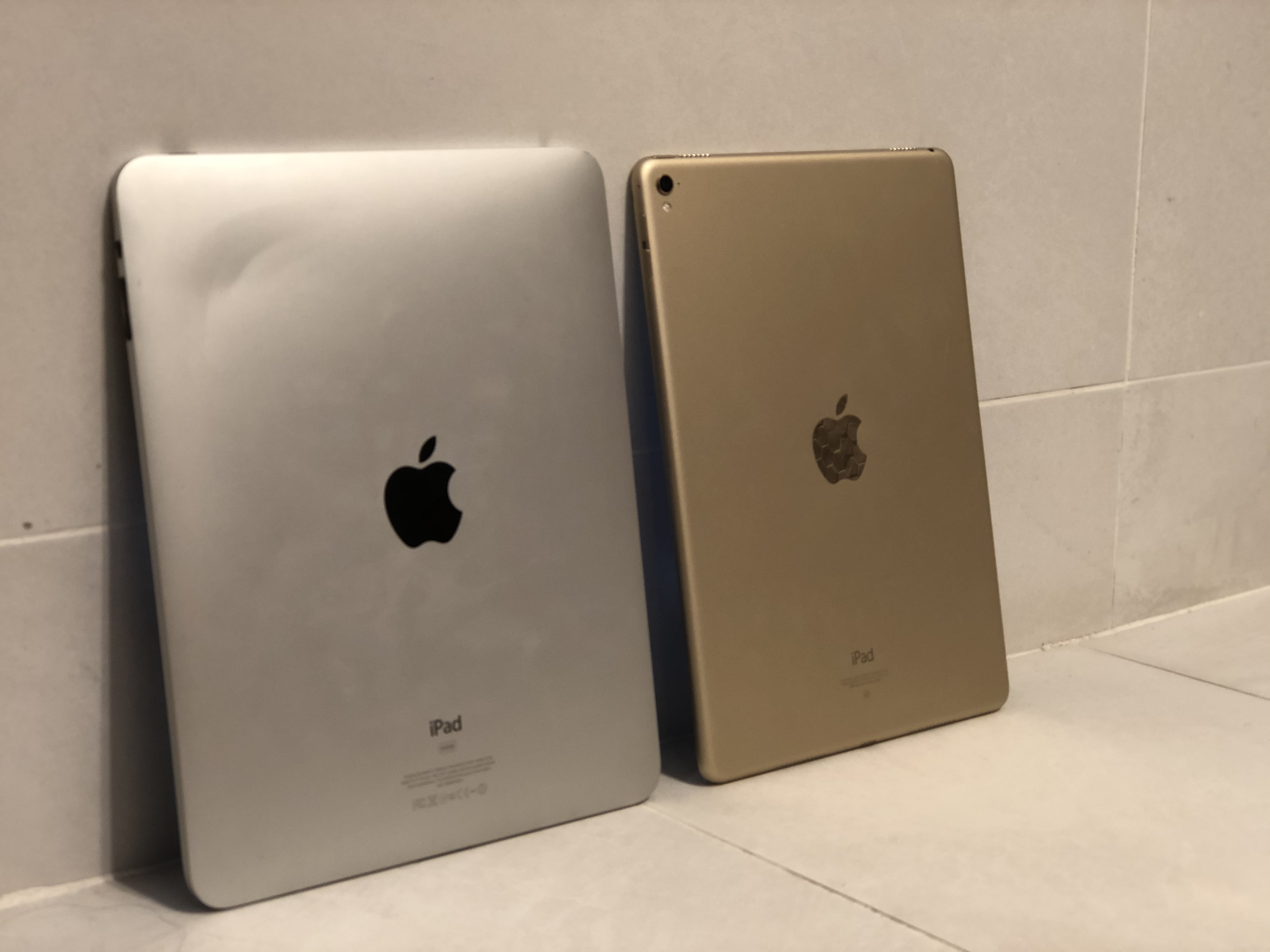 ipad1代2010年的,ipad1代2010