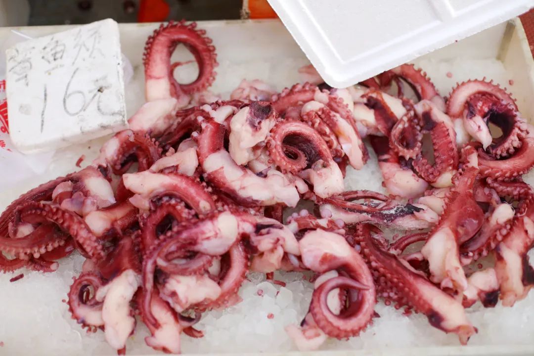 小城最有年味的地方。带你看看家乡常熟的物价，网友：好便宜