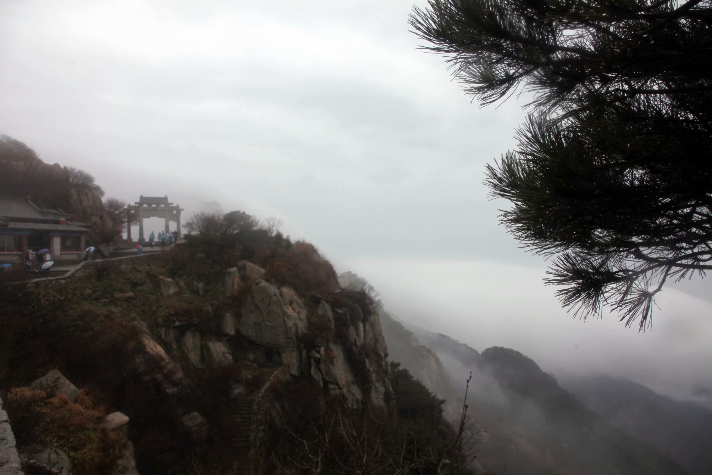 泰山景区在山东哪个市,泰山孔子庙在泰山的位置