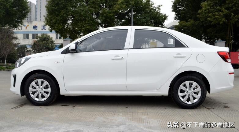 5万左右手动挡家用轿车推荐,5万左右的小轿车最好的是哪一款