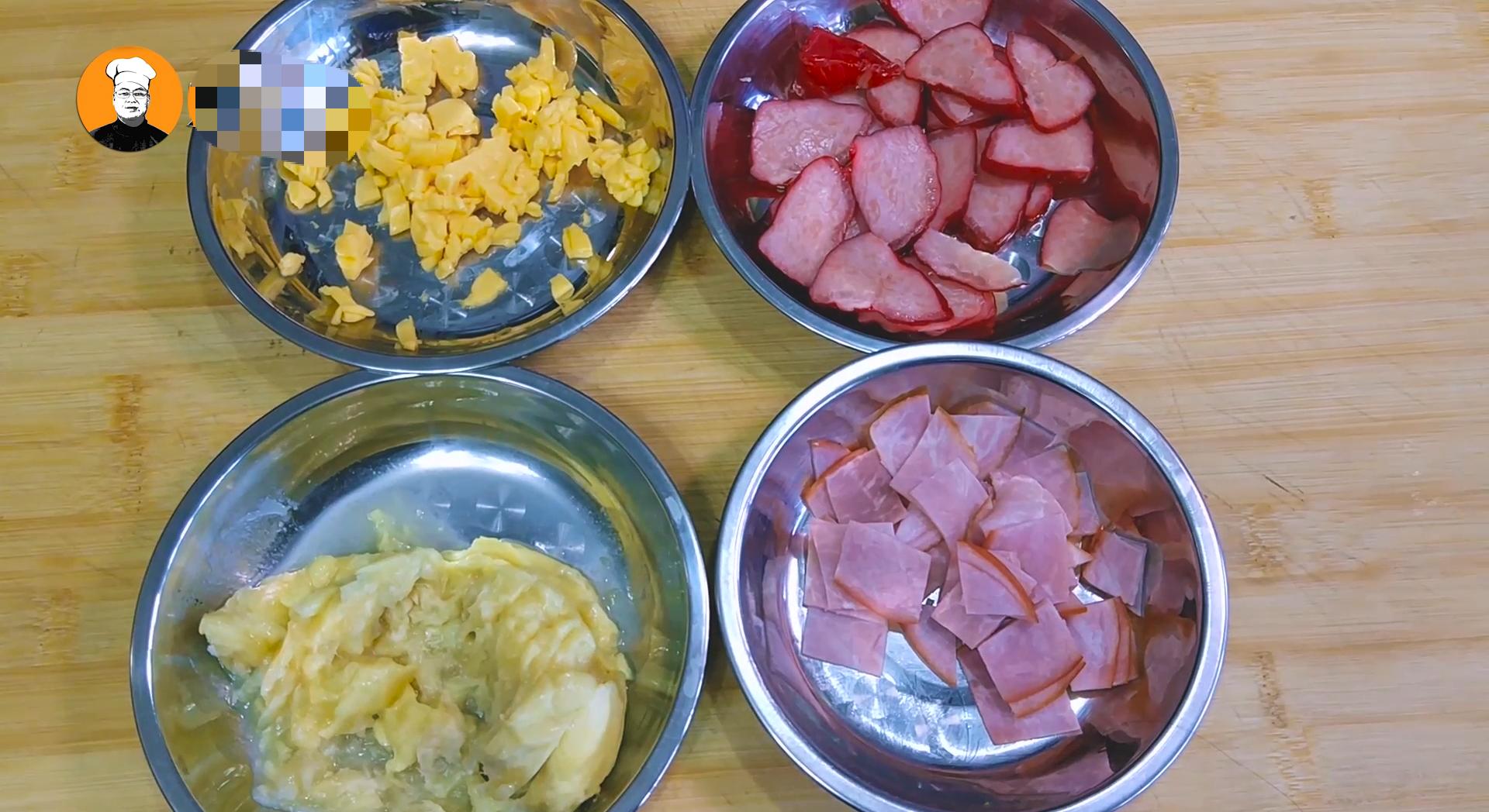 可口披萨新手怎么快速做披萨,披萨怎么做才能跟必胜客一样好吃