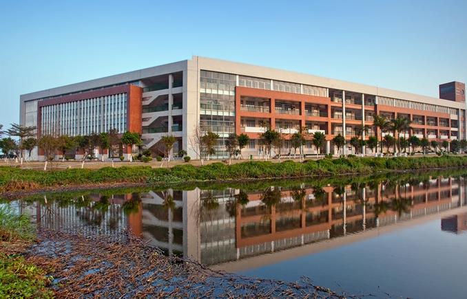 公立院校和独立学校有什么区别,异地校区和独立院校的区别