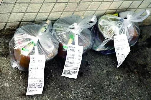 外卖小哥3年狂赚102万,外卖小哥3年赚102万直播