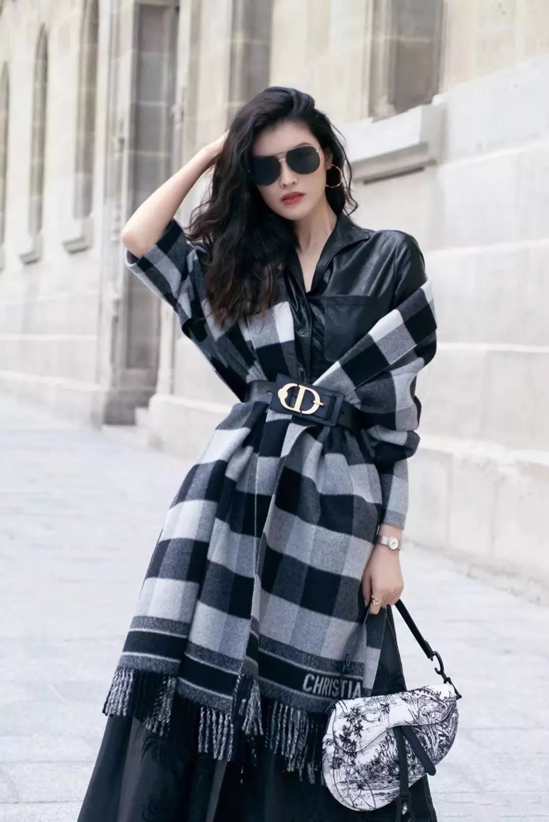 如何成为一名合格的房产经纪人,如何成为模特经纪人工作