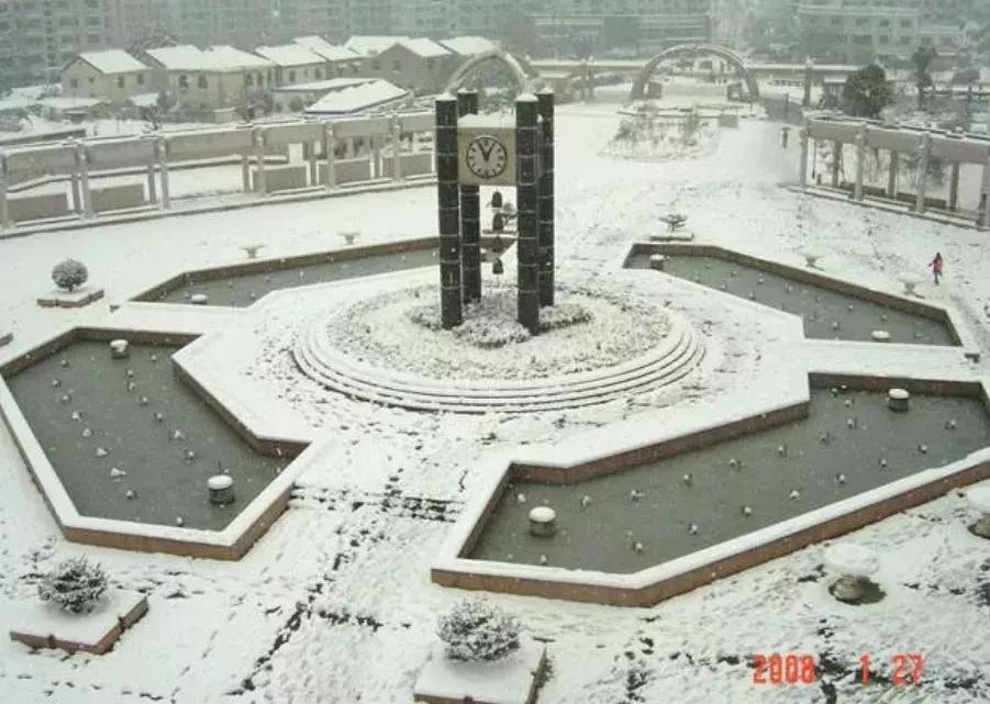 江苏省江浦高级中学在全国出名了,江浦高级中学要在全国出名了