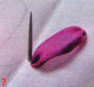 郁金香刺绣教程,简单的绣花教程郁金香