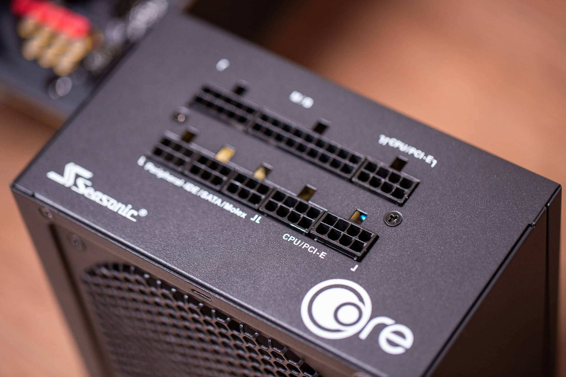 b550主板能发挥5900x性能吗,b550主板支持5800x3d吗