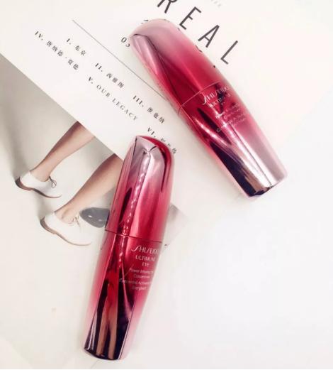 18到25岁用的眼霜,带妆也能用的眼霜