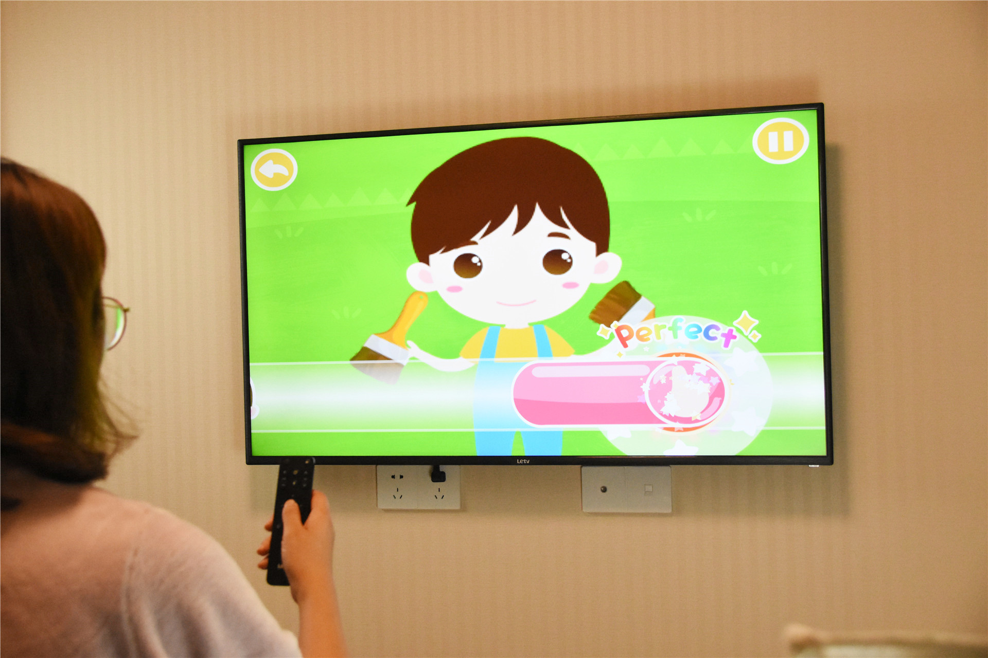 1500元档能买到的最强悍配置了，乐视电视Y50开箱，性价比首选