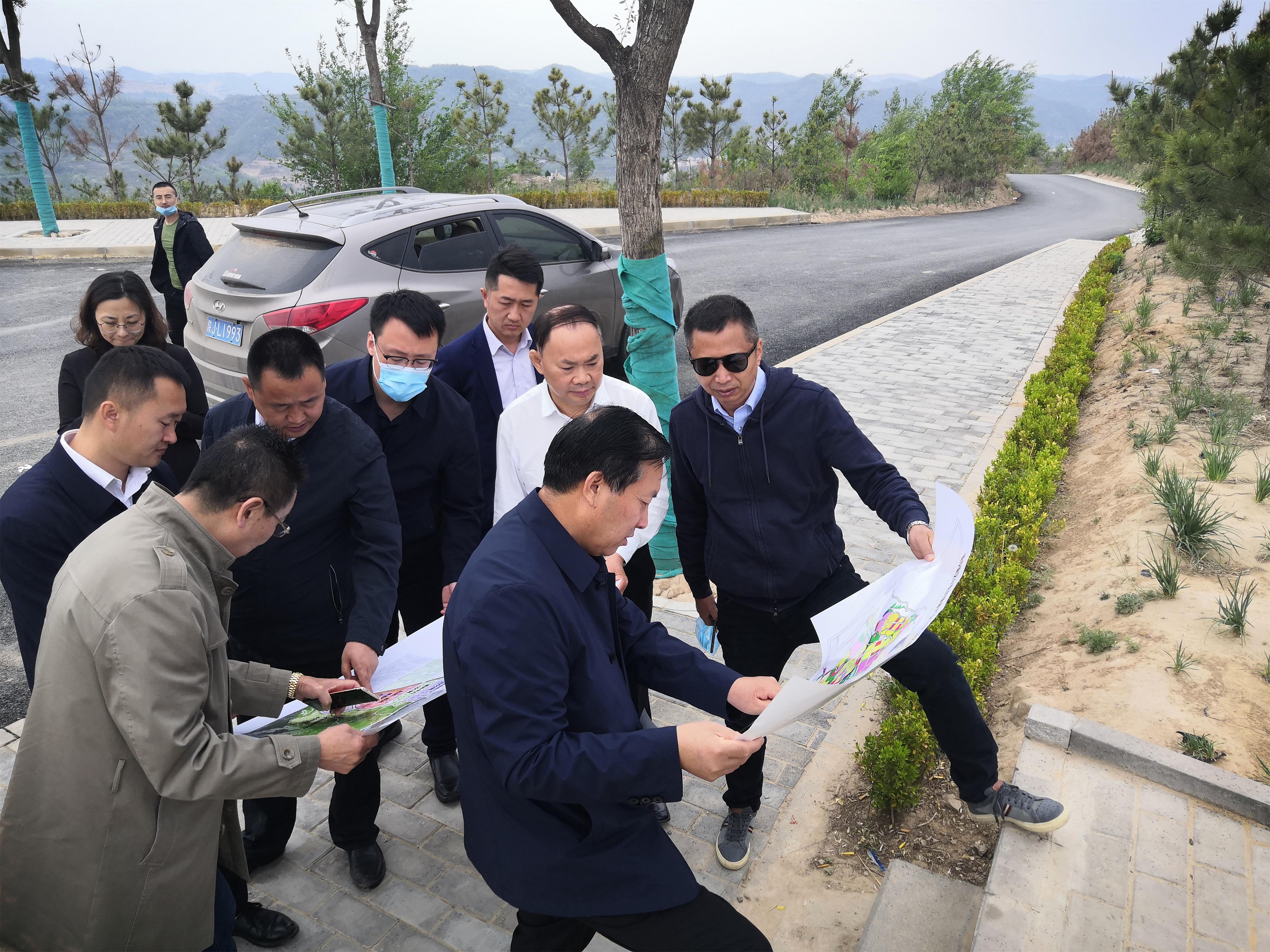 向太阳求索“造福人类之辉”—访大连希奥特阳光公司董事长邓晓东