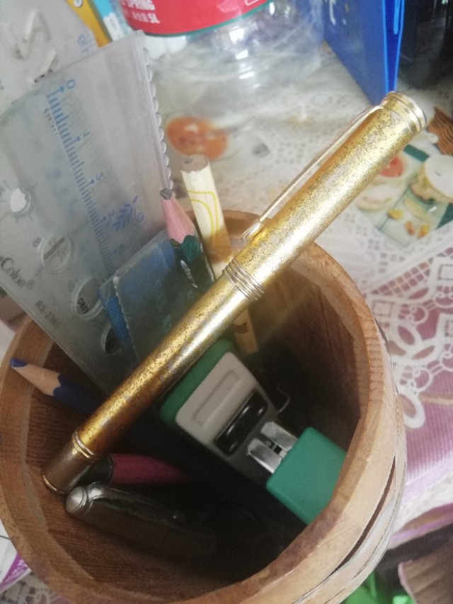 我的钢笔为什么这么散墨,钢笔生锈