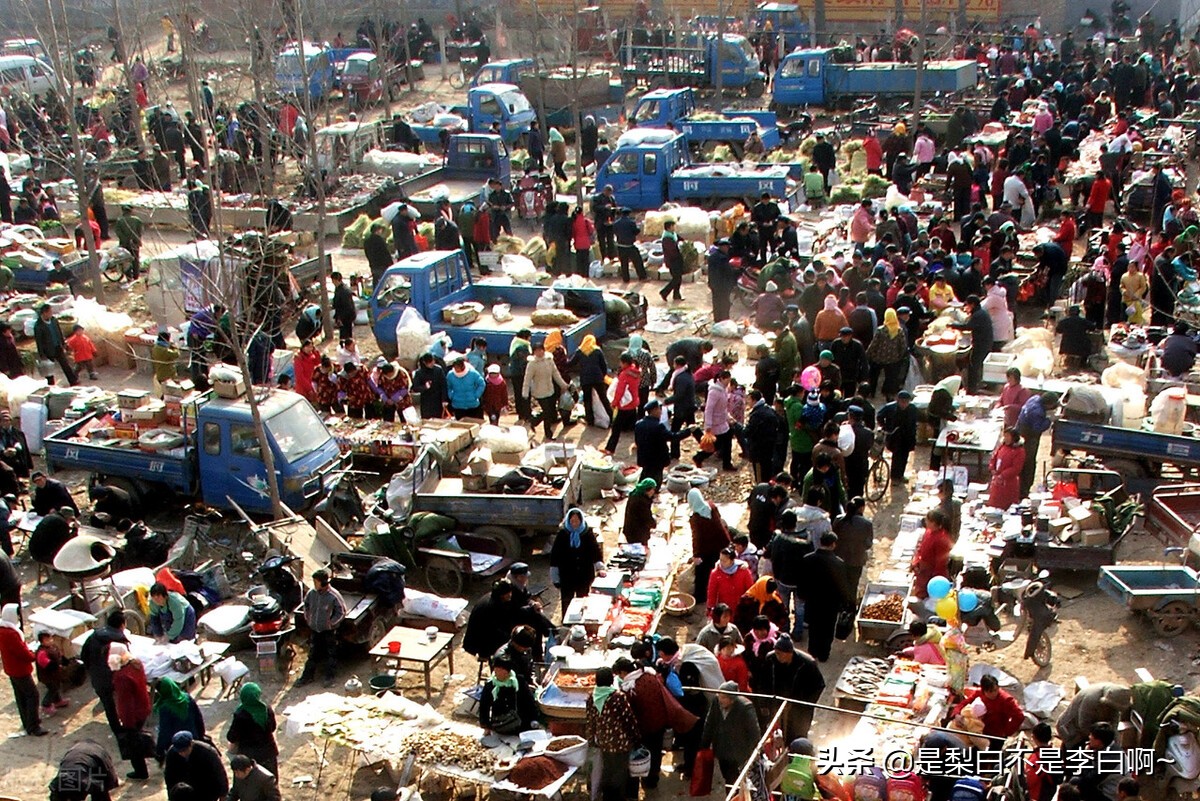 胶东大集：裹着糖的油果，十里飘香的猪头肉，最般配的羊汤和油条