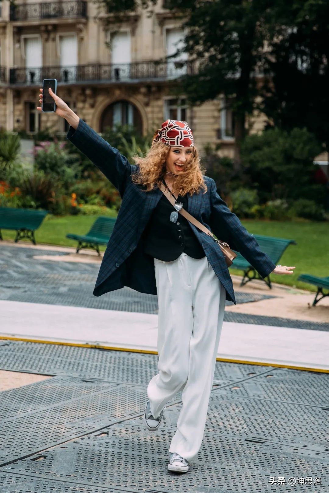 巴黎时装周的最佳街头穿搭风格,2020春夏时装周穿搭灵感指南