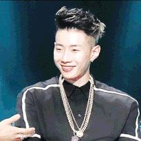 药水哥rapper中国新说唱现场,中国新说唱药水哥晋级视频