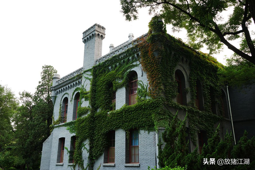 京城这座最美中学，比北大建校历史还要久远，校园风景如民国画卷
