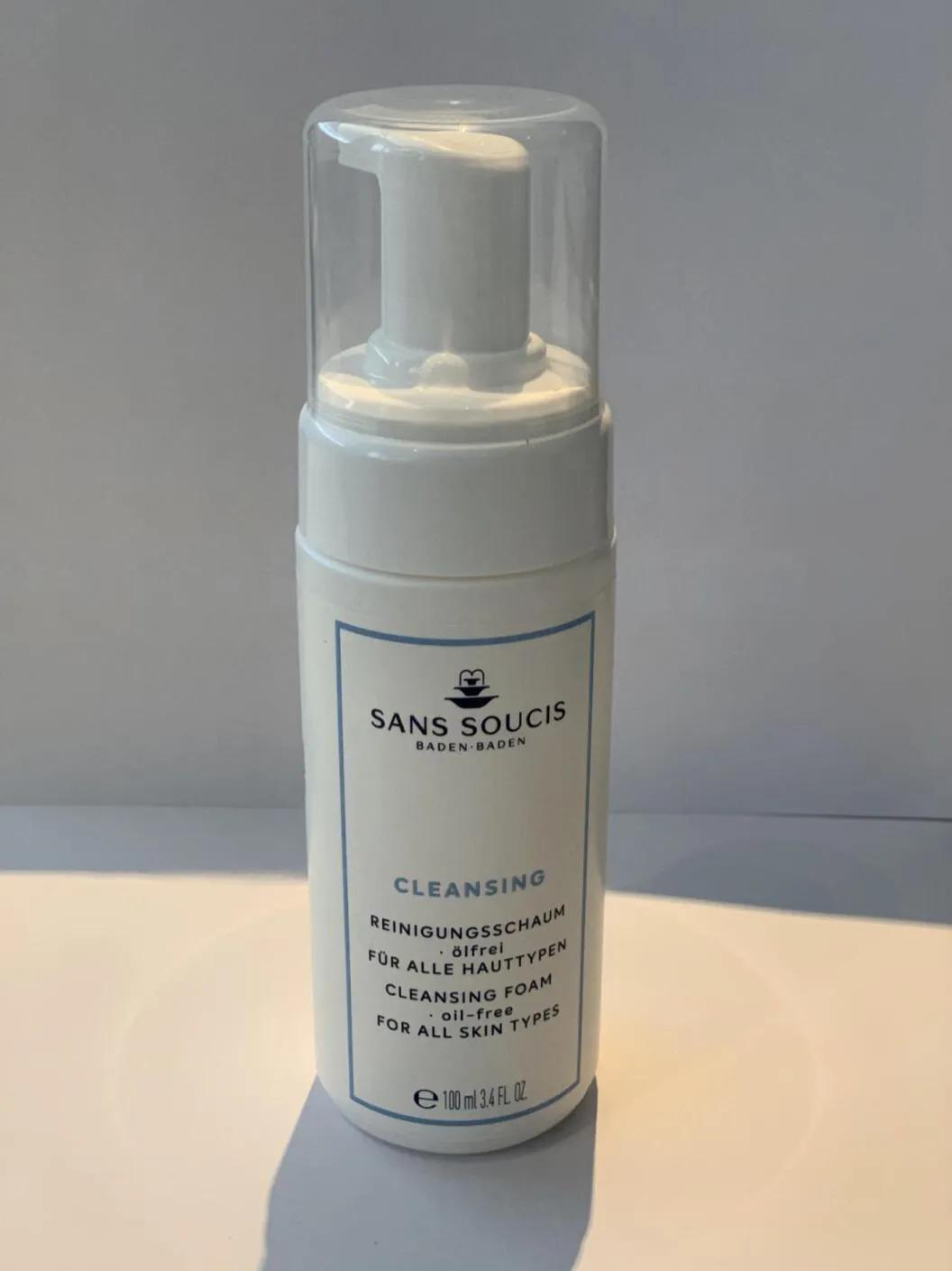 茜素斯清颜洁面泡沫,慕斯洁面乳泡沫型推荐