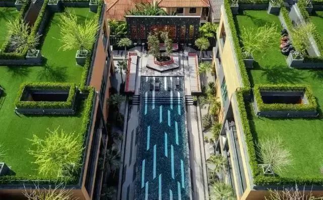 铂金海岸半山滨海度假村,卡马拉海湾全景