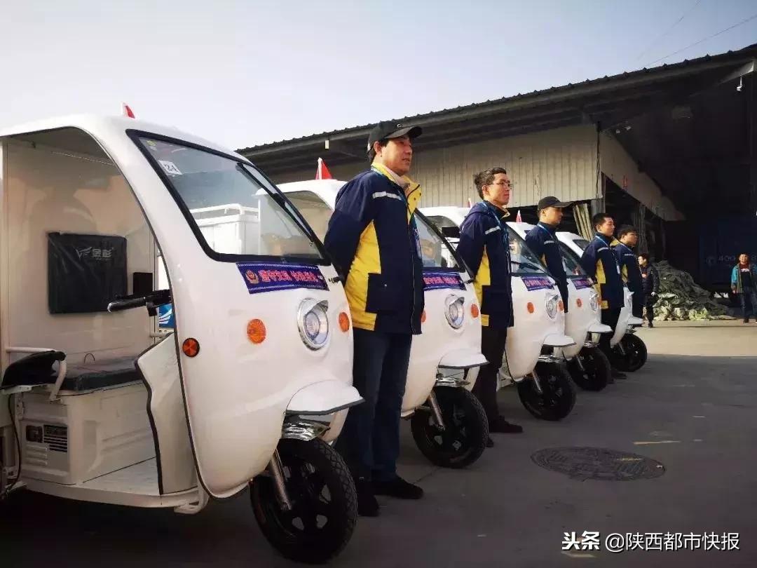 快递小哥被停职会被开除吗,快递小哥被罚200